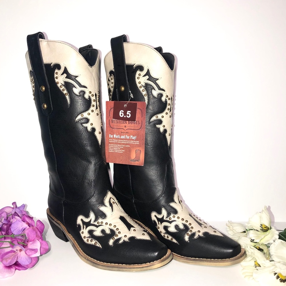 Women’s Western Pull On Boots